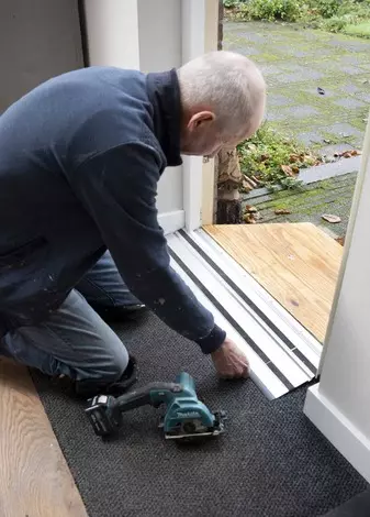 Een ander helpen maakt ook jou gelukkig